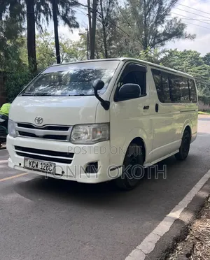 Toyota Grand HiAce 2013 White
