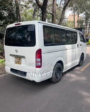 Toyota Grand HiAce 2013 White