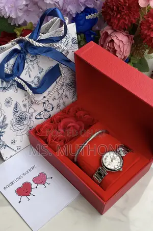 Chic Stylish (Great for Birthdays or "Just Because") Gift Set