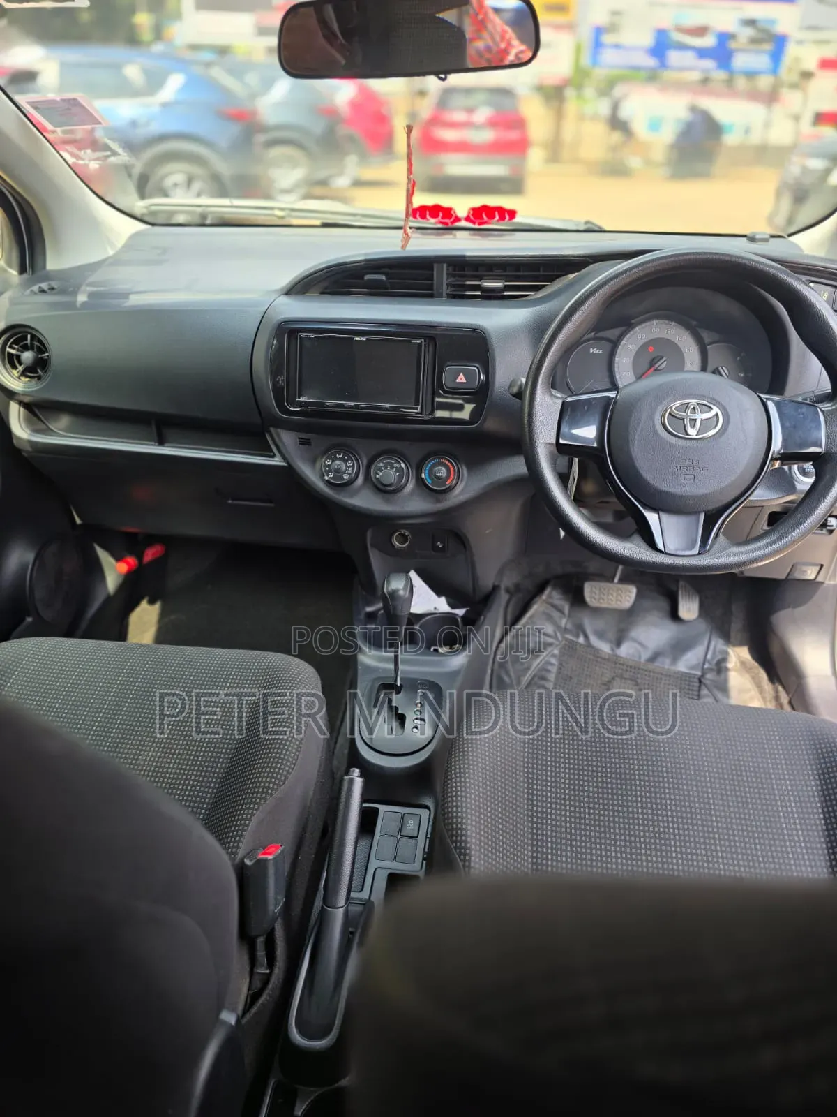 Toyota Vitz 2018 White