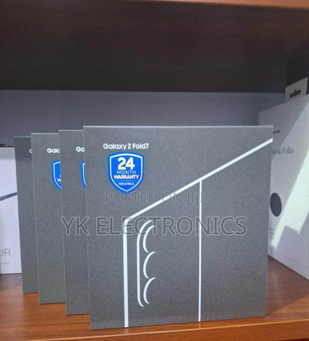 New Samsung Galaxy Z Fold7 512 GB Blue - thumbnail 3