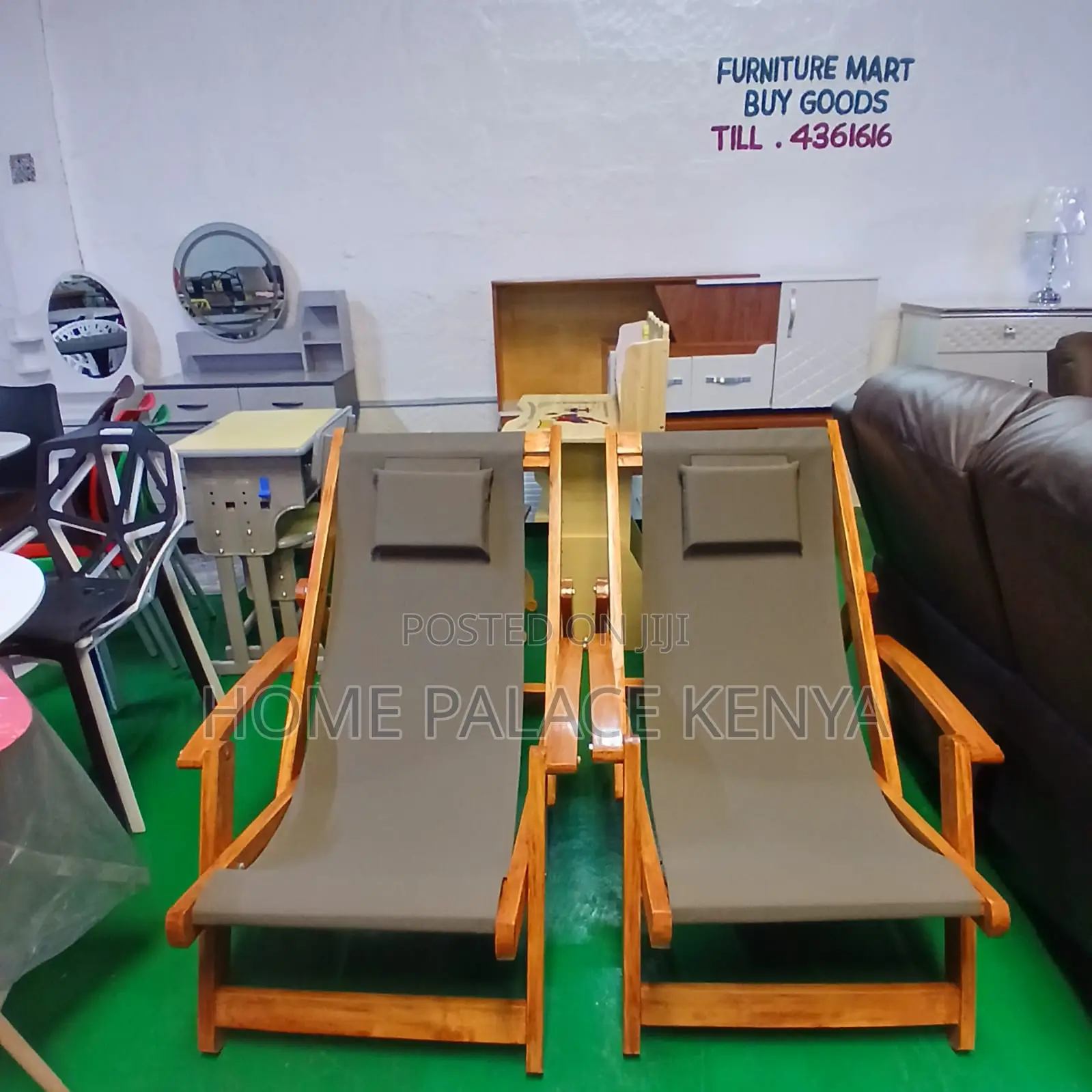 Lounge Chair: Foldable Wooden Recliner Deck Chair