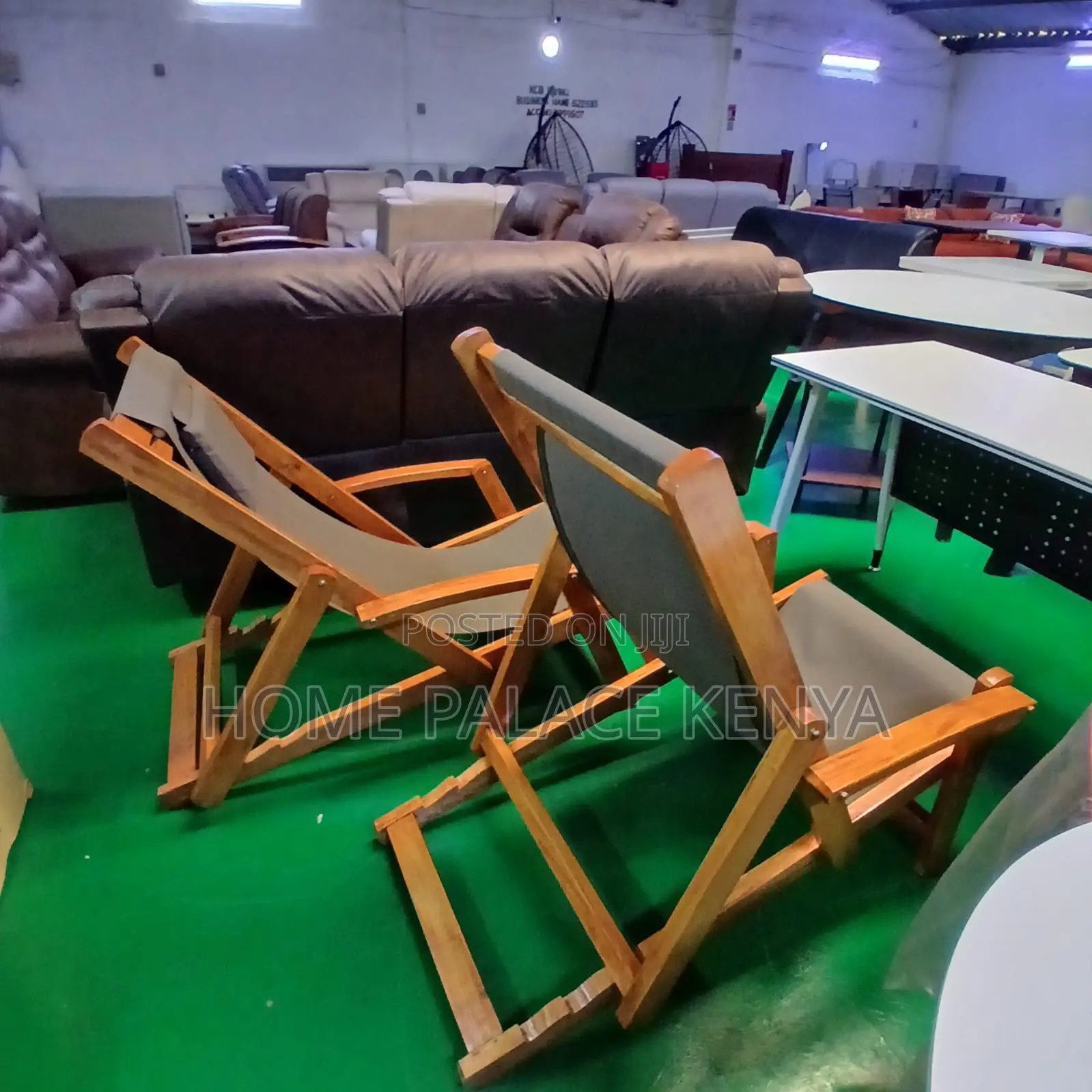 Lounge Chair: Foldable Wooden Recliner Deck Chair