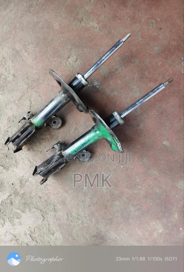 Toyota Voxy Front Shock - thumbnail 2