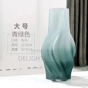 Medium Nordic Glass Flower Vase