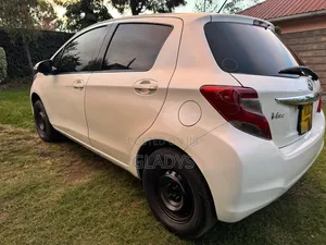 Toyota Vitz 2016 White