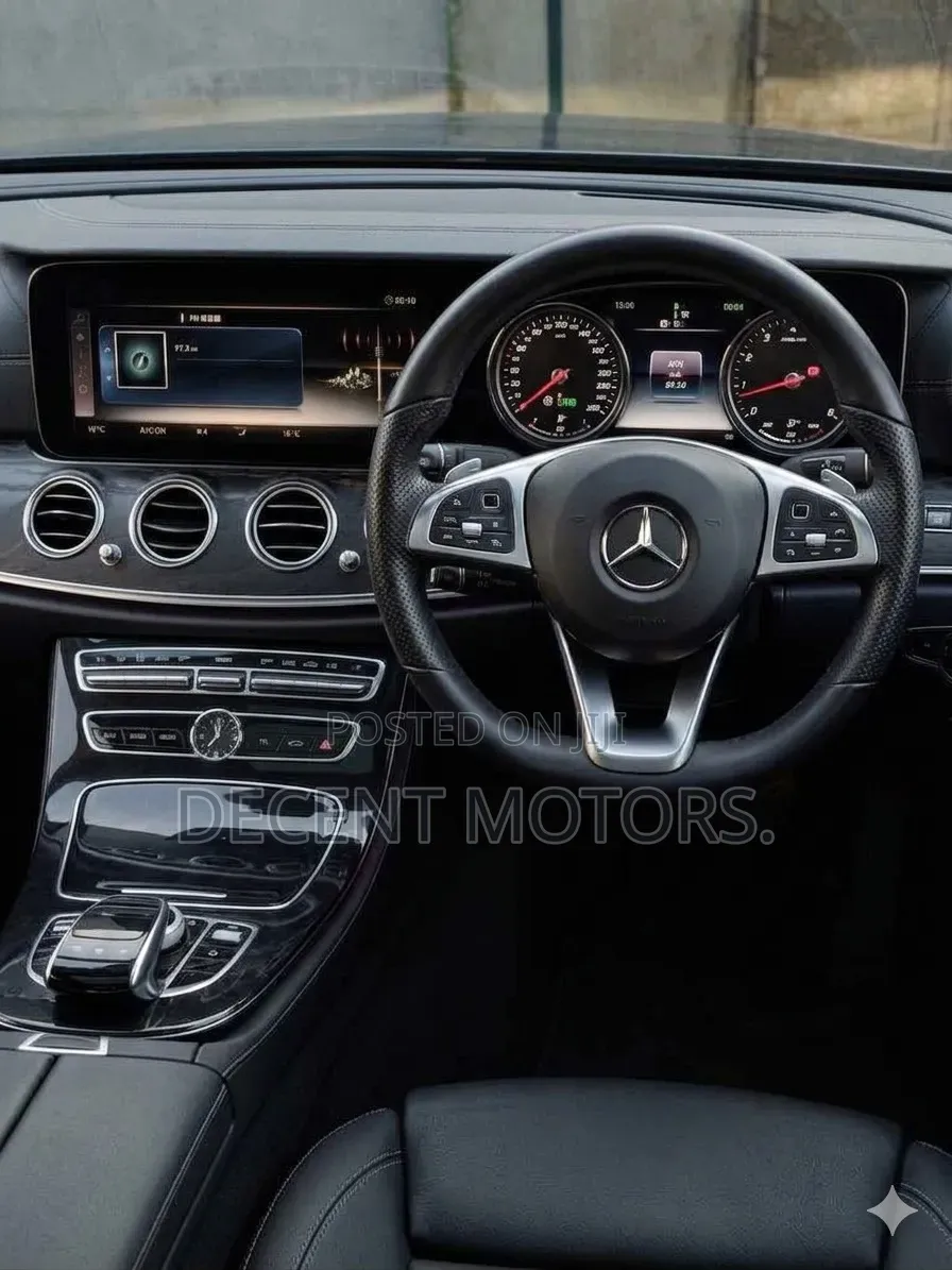 Mercedes-Benz E300 2018 Gray