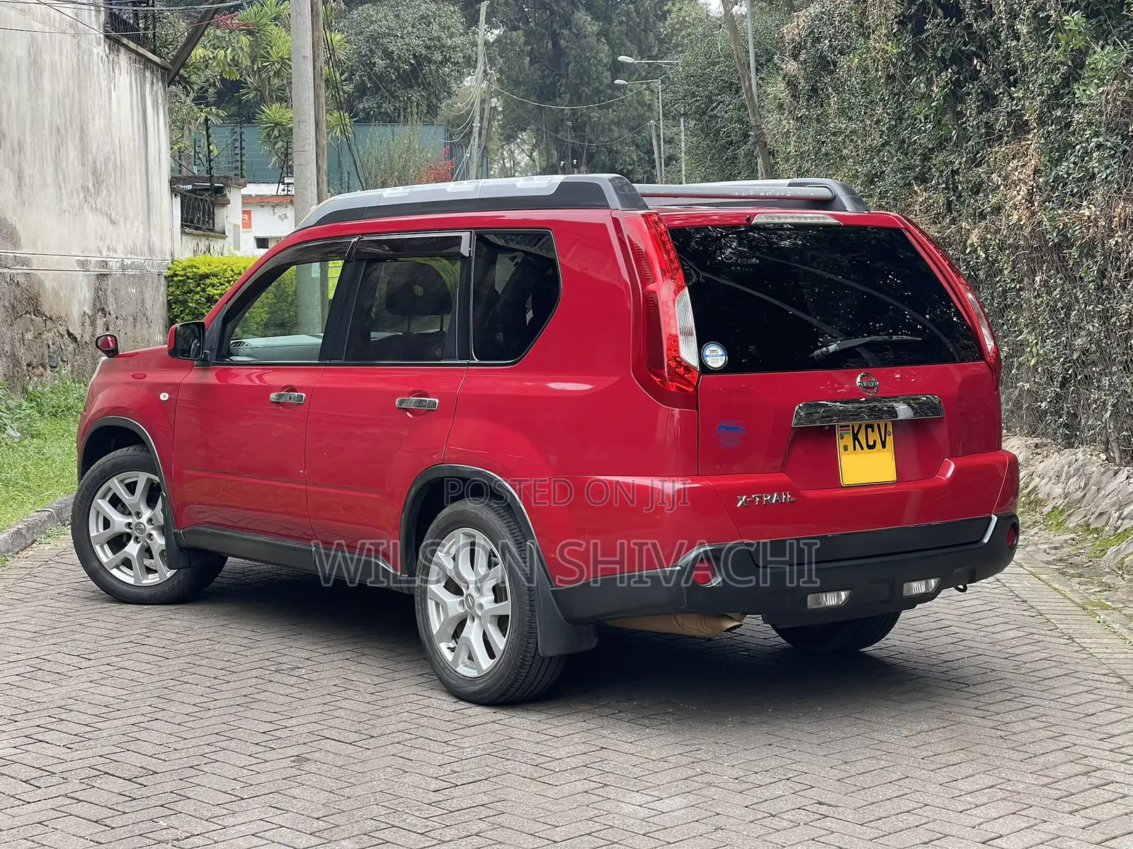 Nissan X-Trail 2012 Red