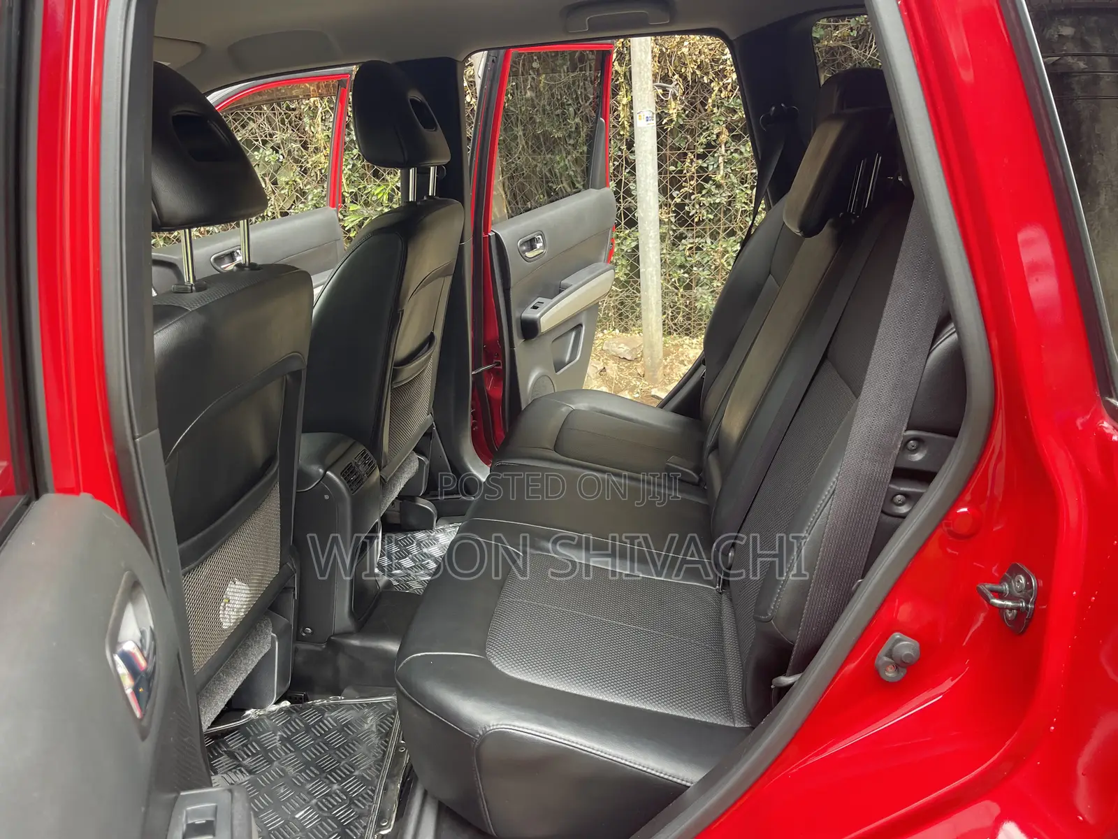 Nissan X-Trail 2012 Red
