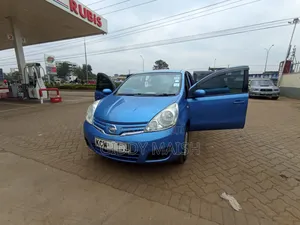 Nissan Note 2012 Blue