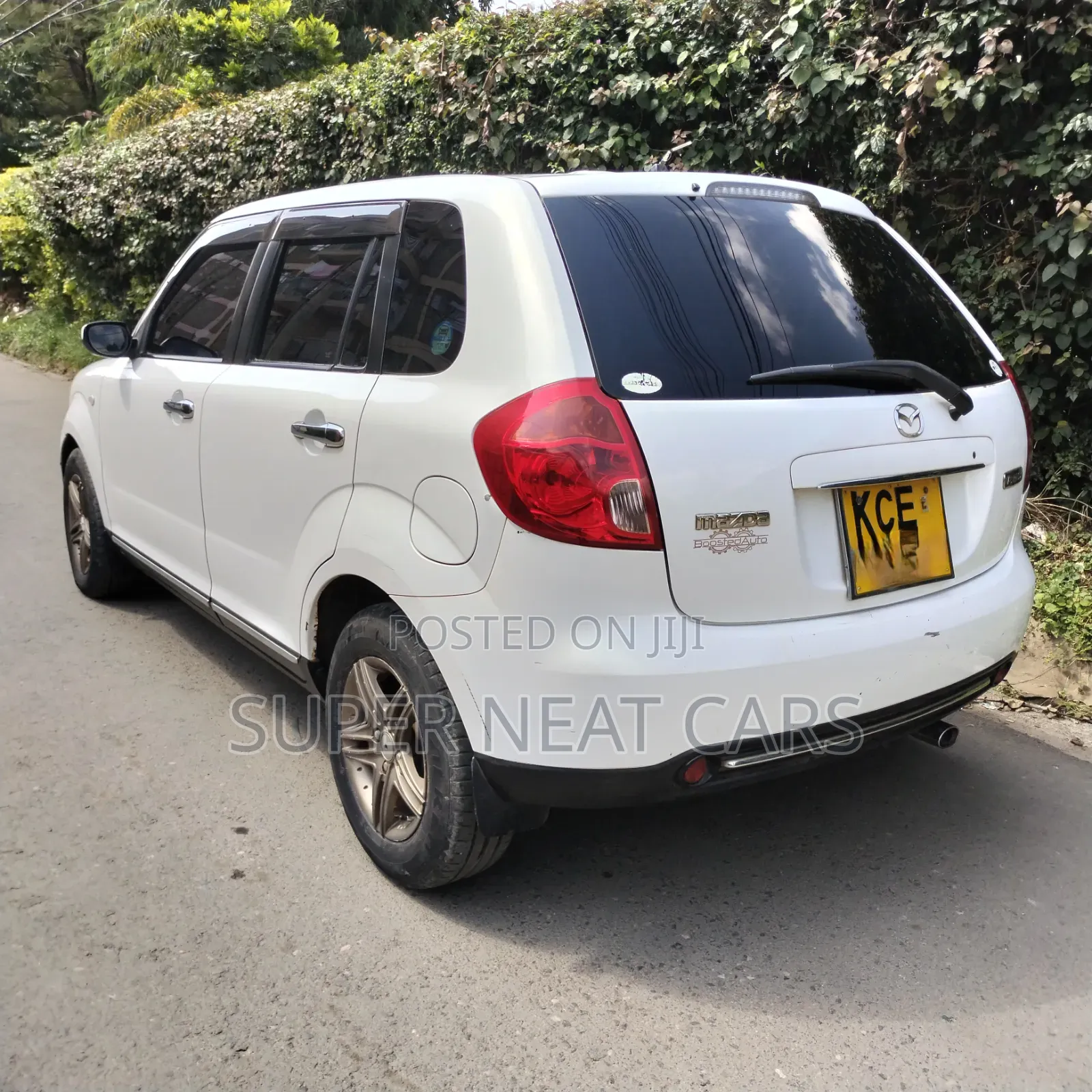 Mazda Verisa 2008 White