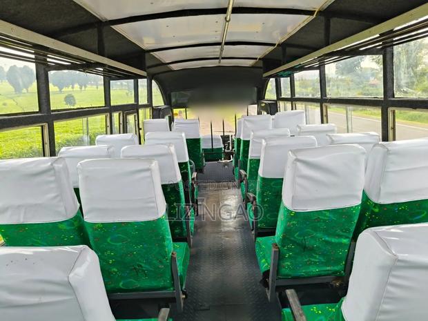 Mitsubishi Fuso Canter 2018 White - thumbnail 7