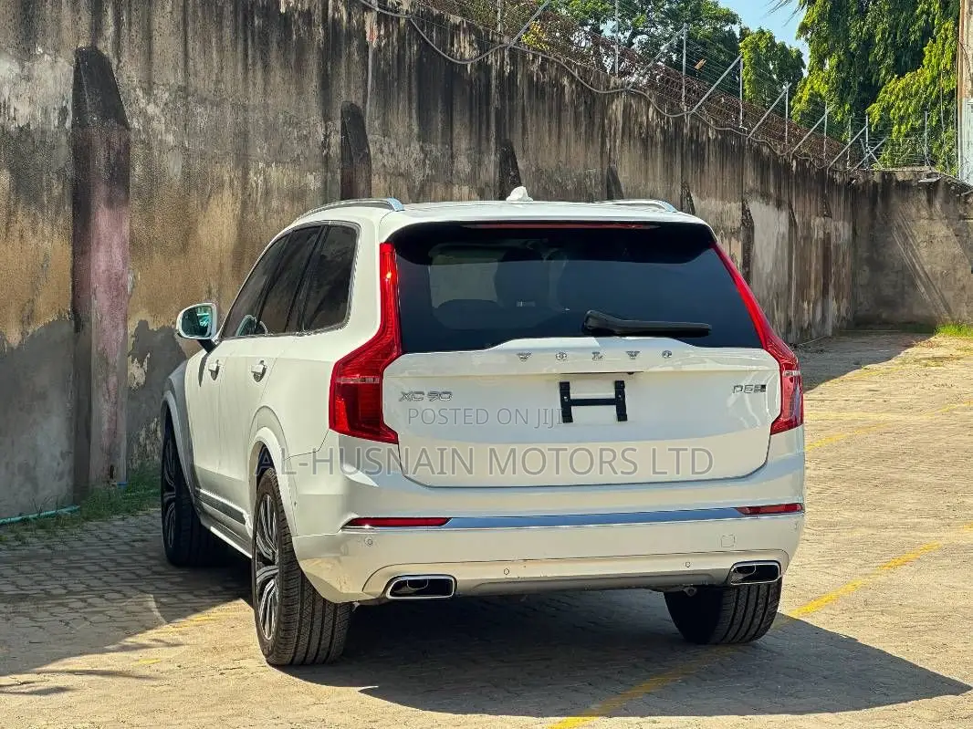 Volvo XC90 2020 Pearl