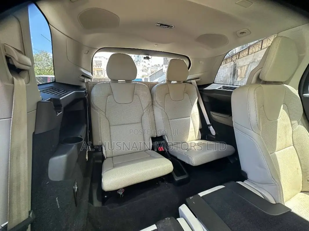 Volvo XC90 2020 Pearl