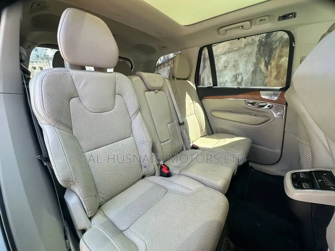 Volvo XC90 2020 Pearl