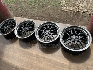 18”Bbs Lm-R Rims With a 5x100 PCD