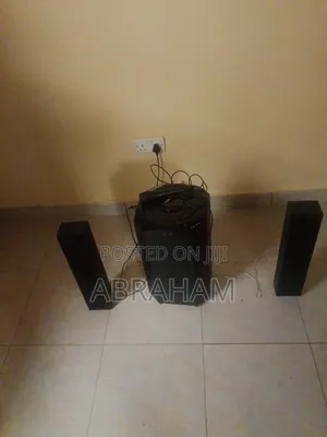 A Woofer With Two Speakers New One