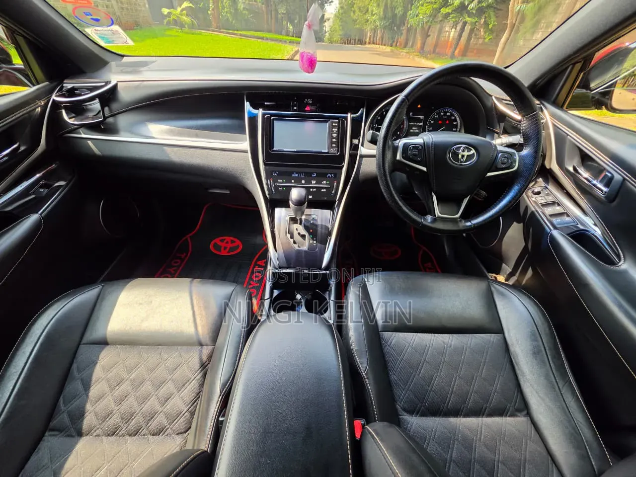 Toyota Harrier 2017 Red