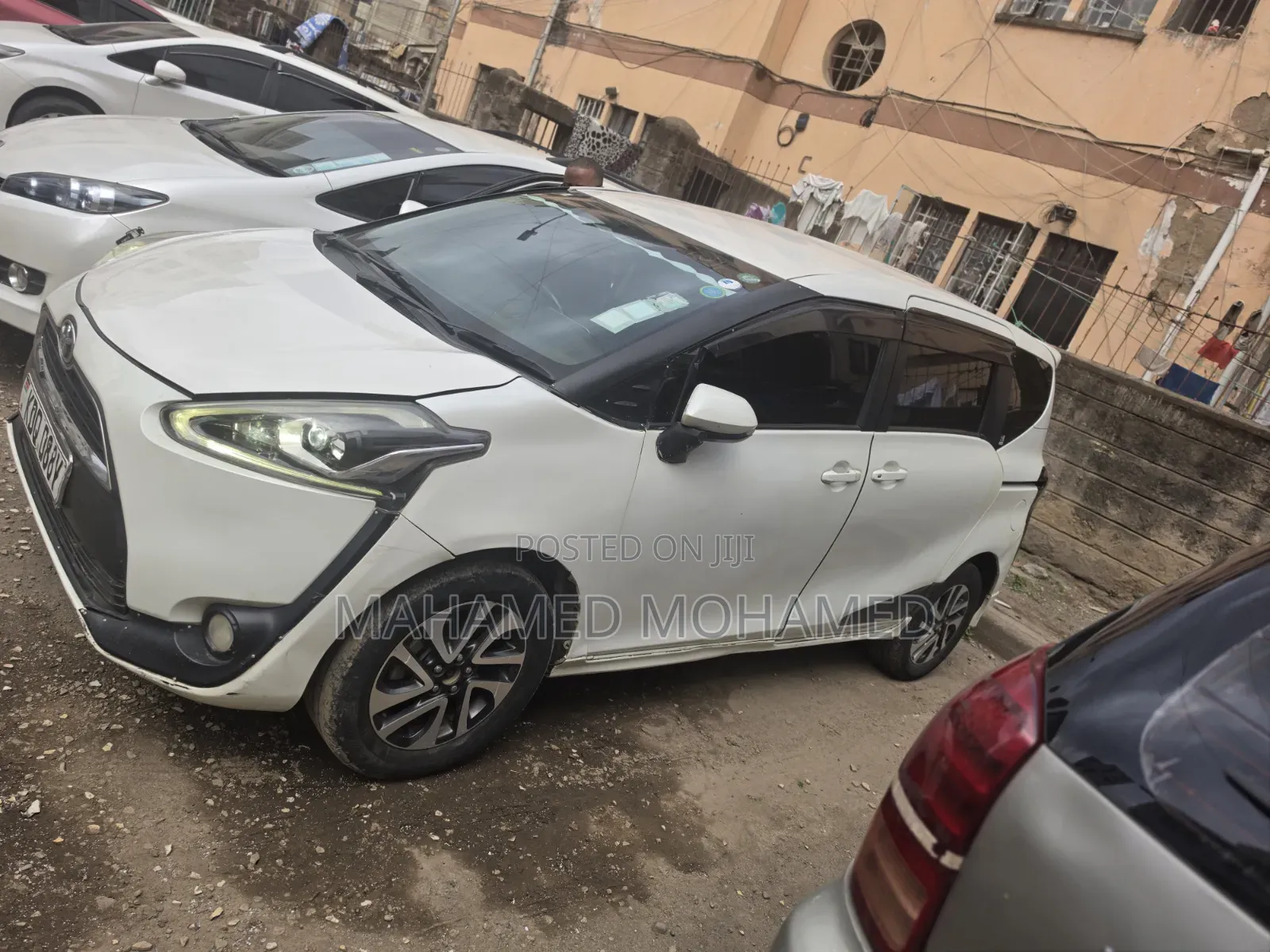 Toyota Sienta 2017 White