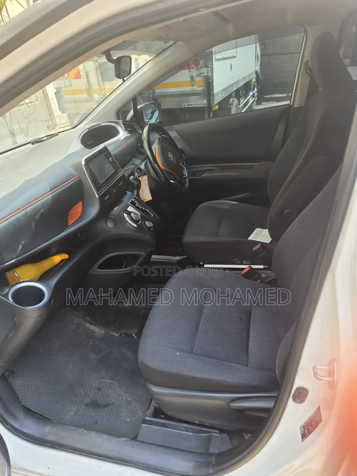 Toyota Sienta 2017 White