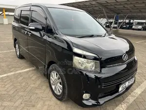 Toyota Voxy 2011 Black