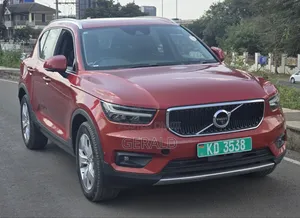 Volvo XC40 2019 Maroon