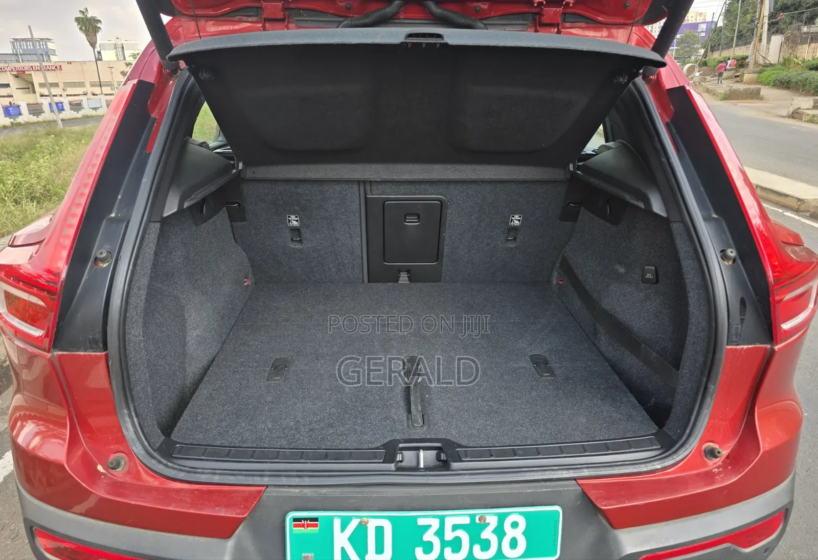 Volvo XC40 2019 Maroon