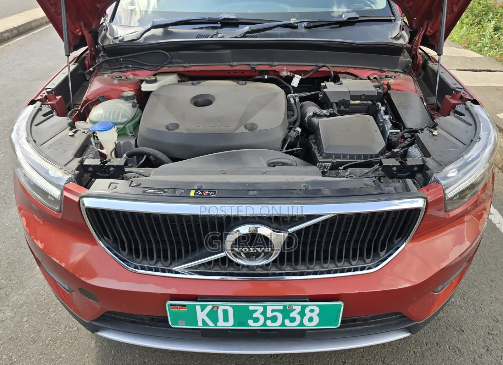 Volvo XC40 2019 Maroon