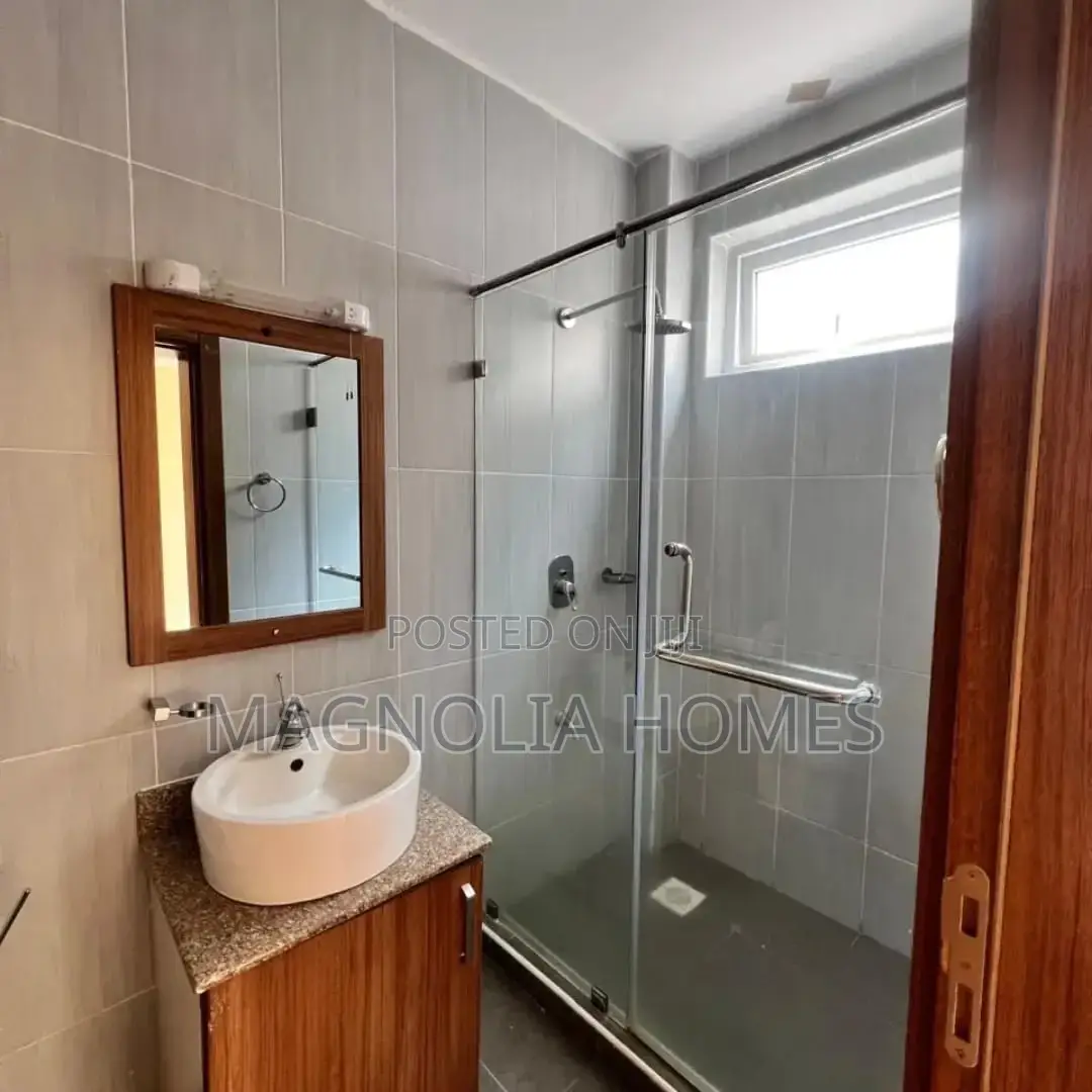 4bdrm Apartment in Hurlingham for rent