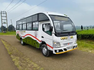 Mitsubishi Fuso Canter 2018 White