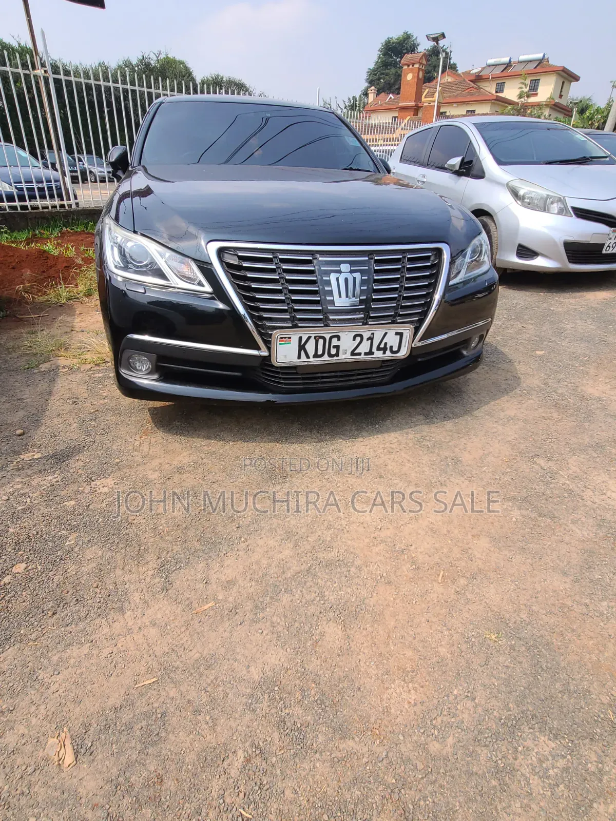Toyota Crown 2014 Black