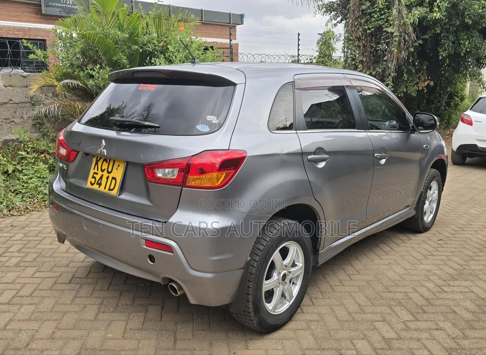 Mitsubishi RVR 2.0 2012 Gray