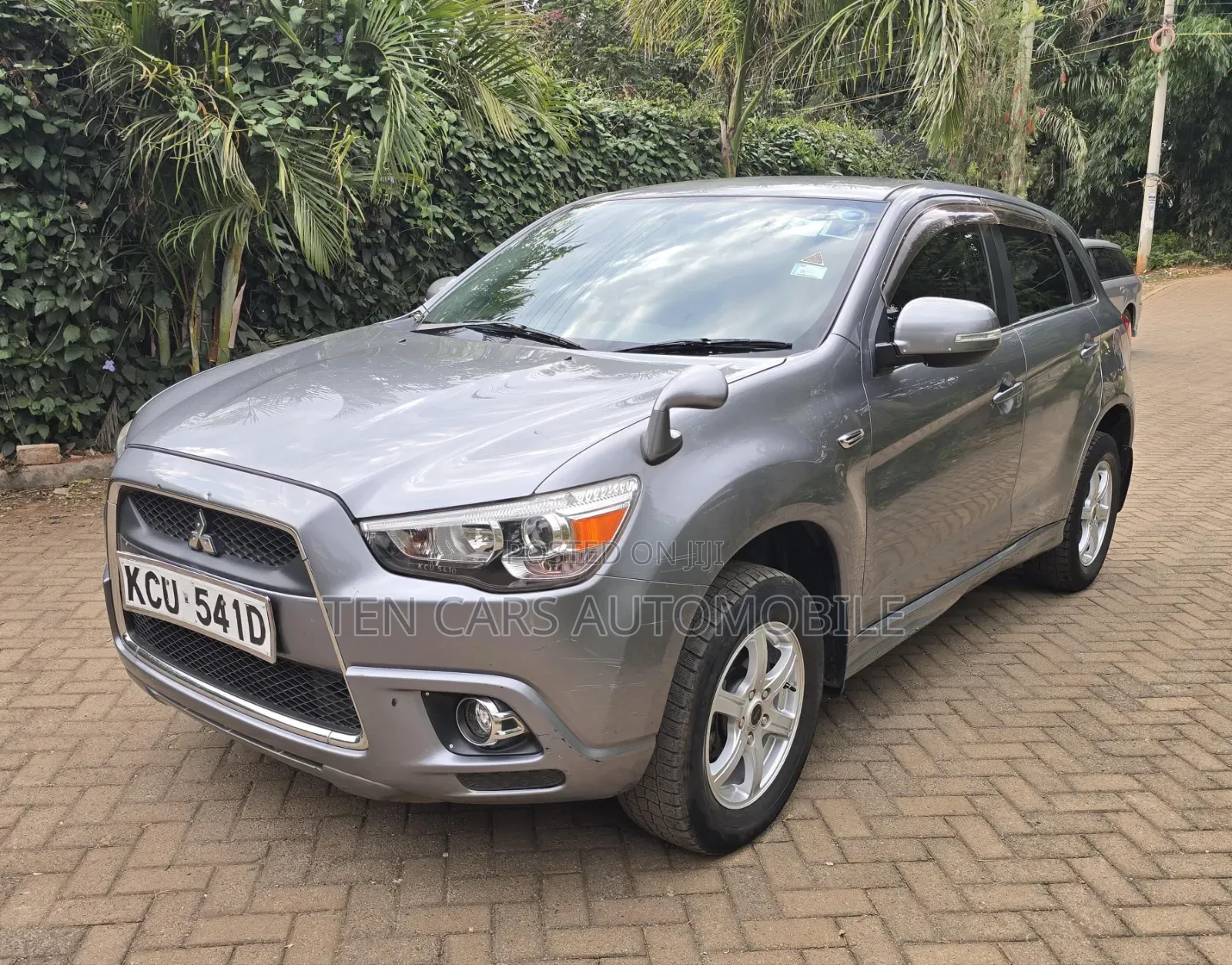 Mitsubishi RVR 2.0 2012 Gray
