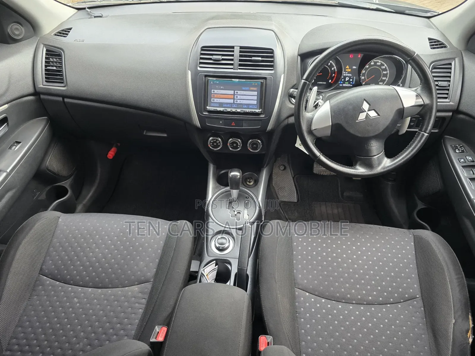 Mitsubishi RVR 2.0 2012 Gray