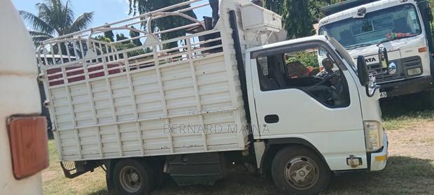 Isuzu Elf 2021 Model - thumbnail 5