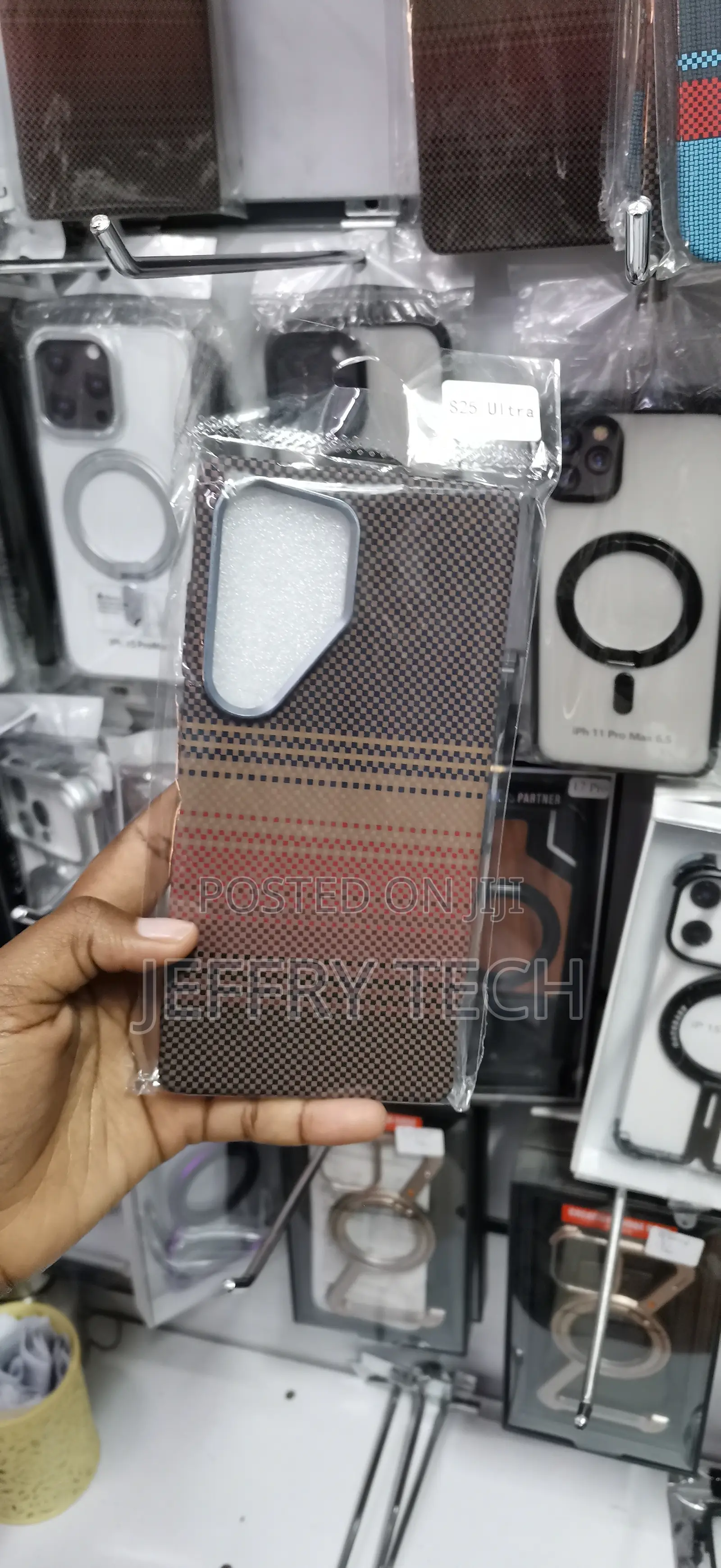 Sgy S25 Ultra Fiber Texture With Bold, Colorful Accent Lines Case