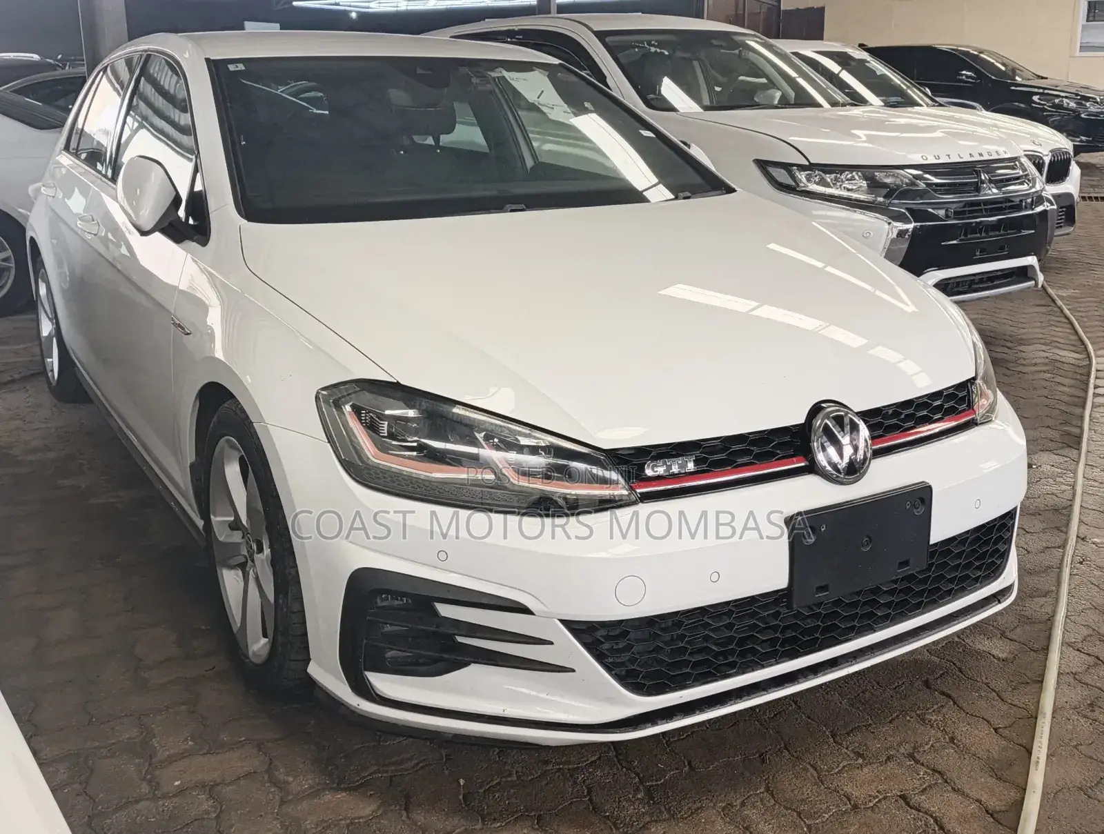 Volkswagen Golf GTI 2021 White