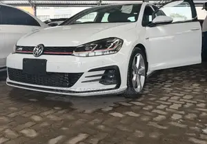 Volkswagen Golf GTI 2021 White