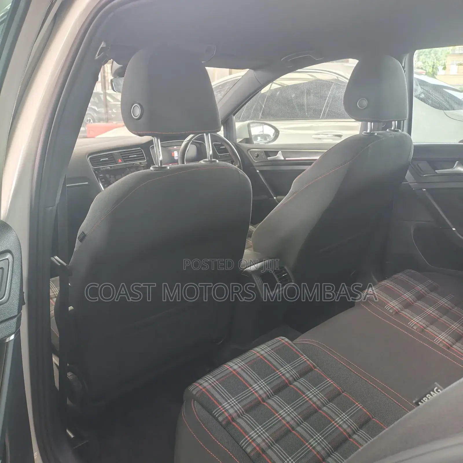 Volkswagen Golf GTI 2021 White