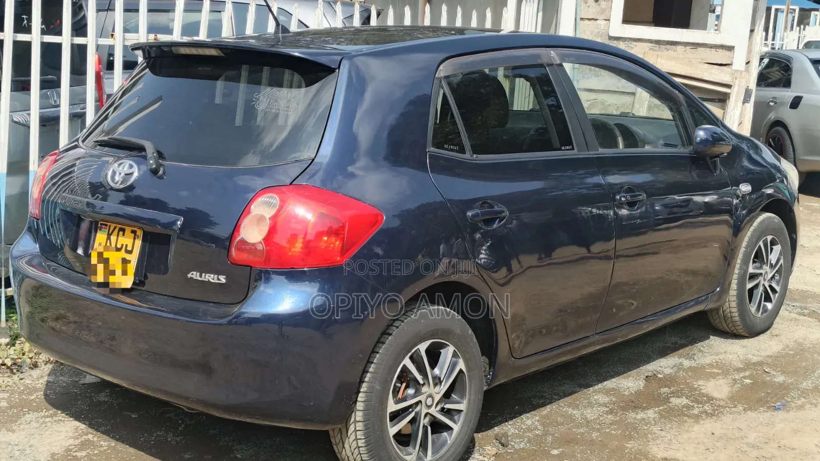 Toyota Auris 2009 Blue