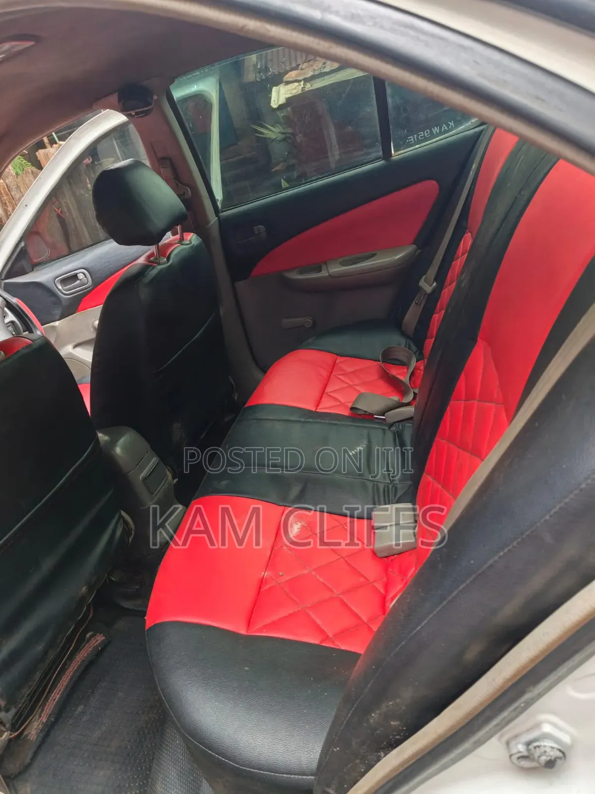 Mazda Demio 2011 Pearl