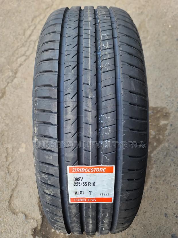 225 /55 R18 Bridgestone Tyres 098v Al01 T