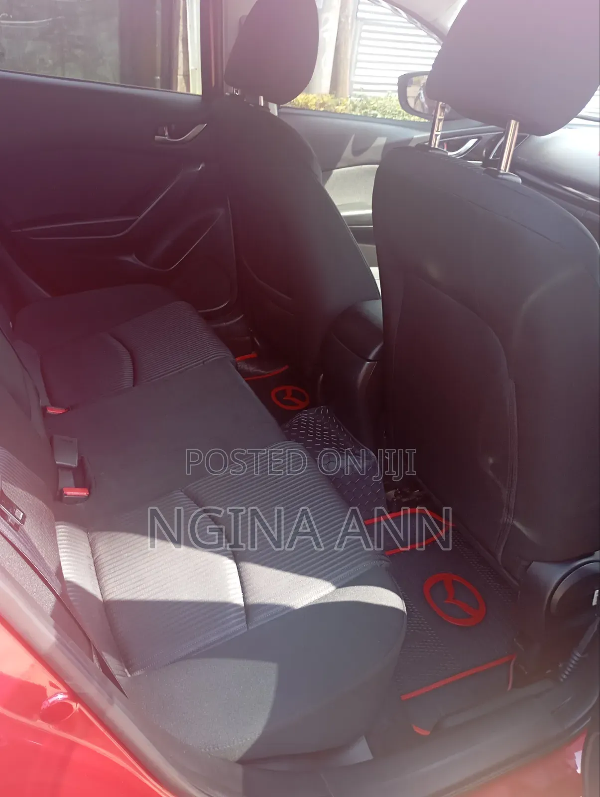 Mazda Axela 2015 Red