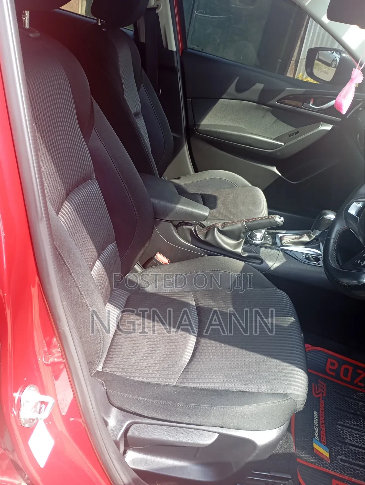 Mazda Axela 2015 Red