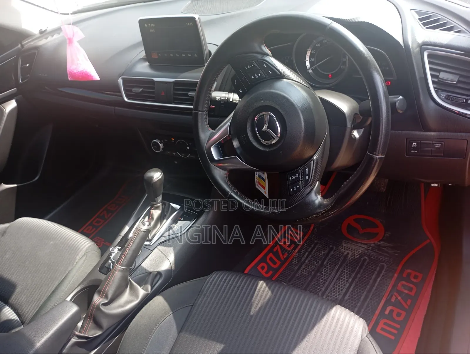 Mazda Axela 2015 Red