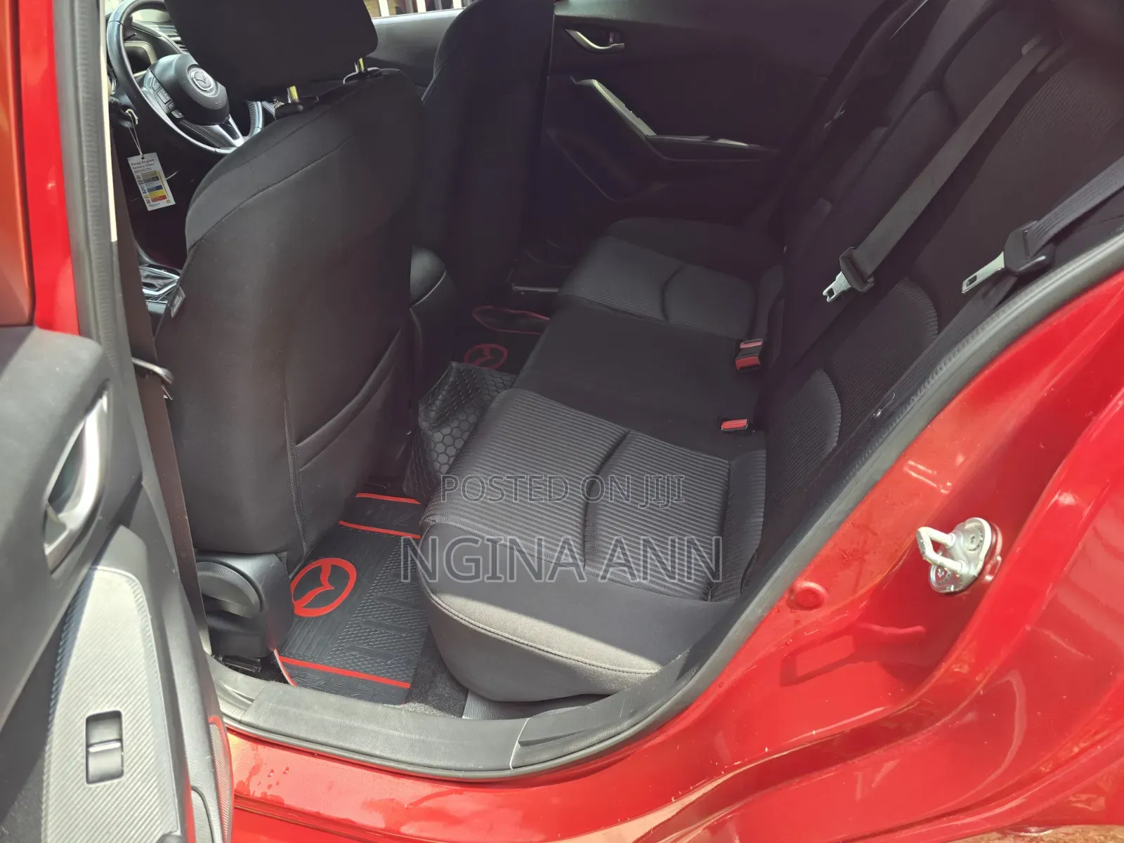 Mazda Axela 2015 Red