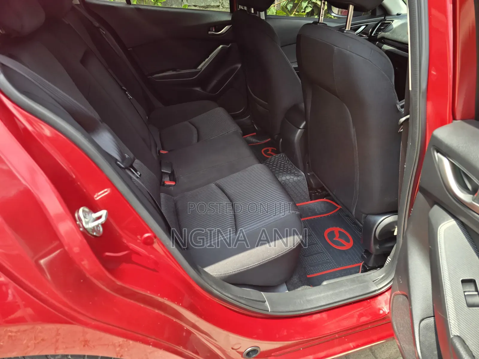 Mazda Axela 2015 Red