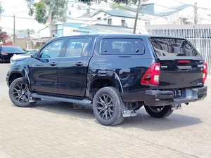 Toyota Hilux 2022