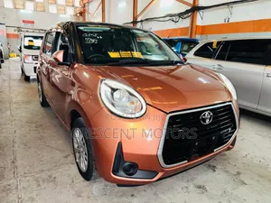 Toyota Passo 2020 Gold