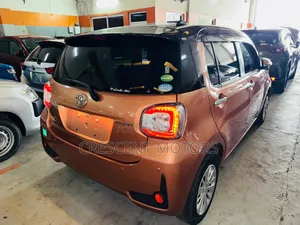 Toyota Passo 2020 Gold